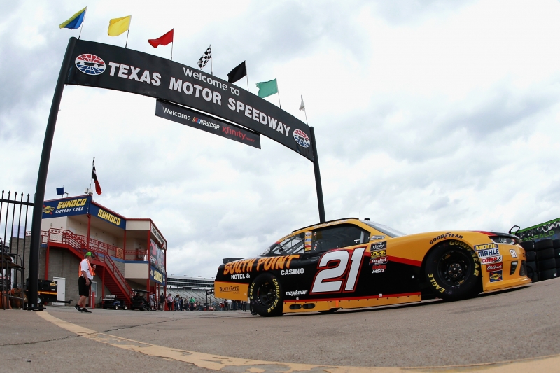 775149959TB00261_NASCAR_Xfi