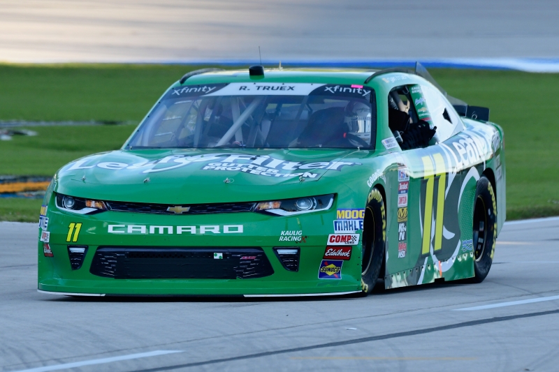 775251032JC00381_NASCAR_Xfi