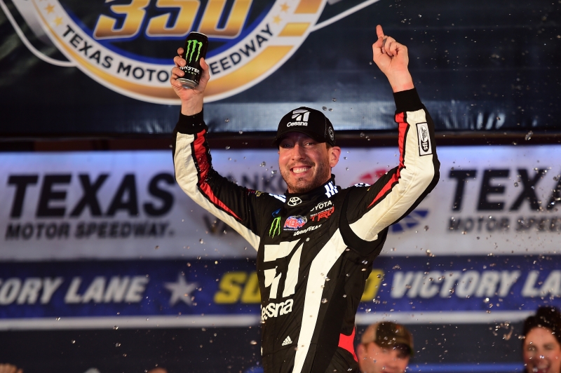 775321348CG00152_NASCAR_Gan