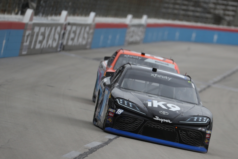 775321347BL00096_NASCAR_Xfi